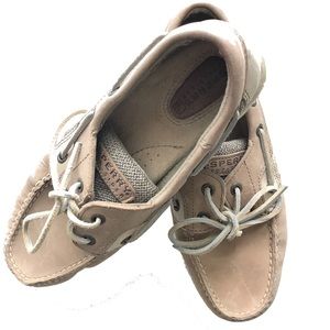 Like New Women’s Sperry Shoes sz. 8
